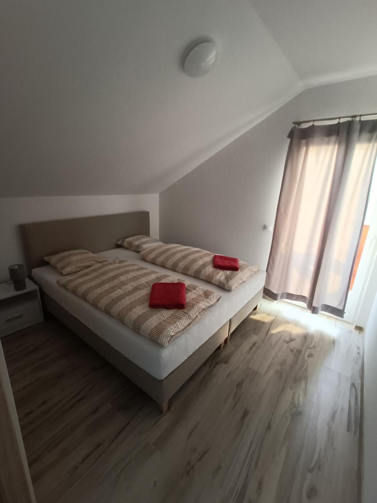 Apartamenty Kwiat Jabloni Mikołajki Eksteriør billede